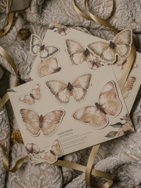 Butterflies_wall_decorations_diy_paper_cutouts_Mrs_Mighetto